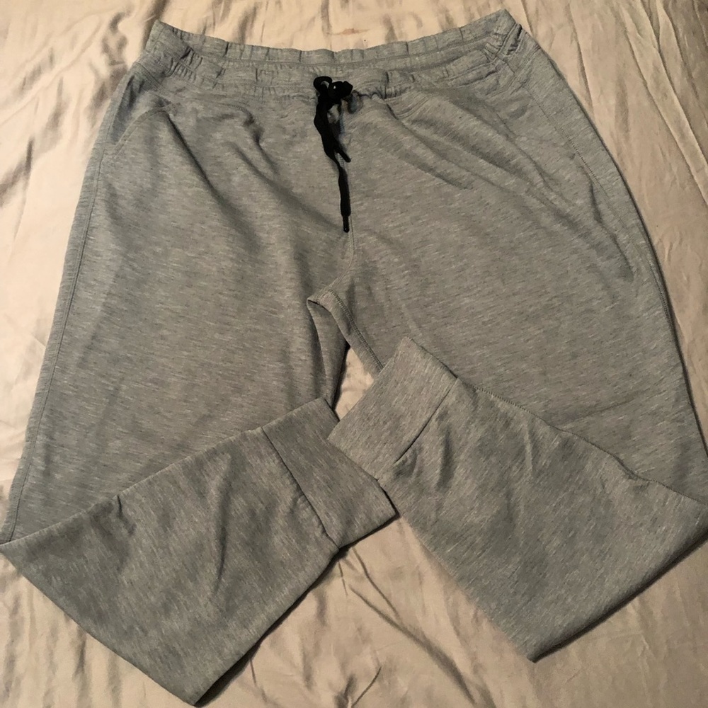 32 heat joggers - Picture 1 of 2